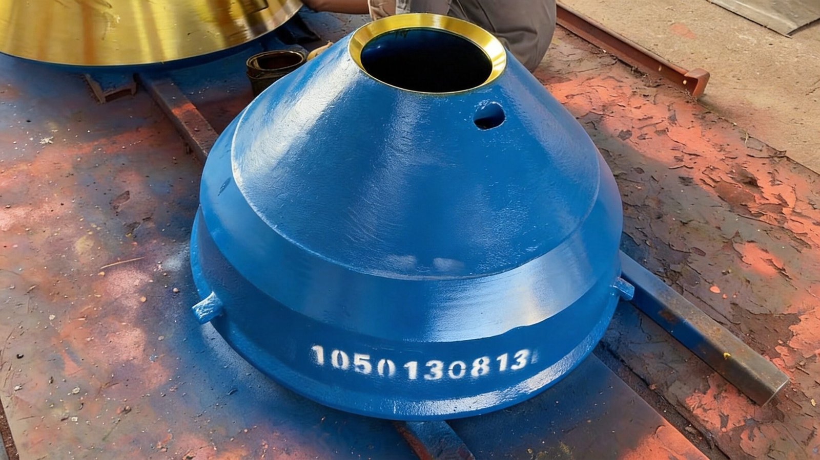 1050130813 MANTLE STD F/M/C for Metso HP200 replacement part